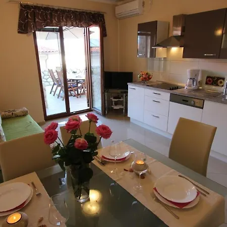 Apartment Dobrinj 1