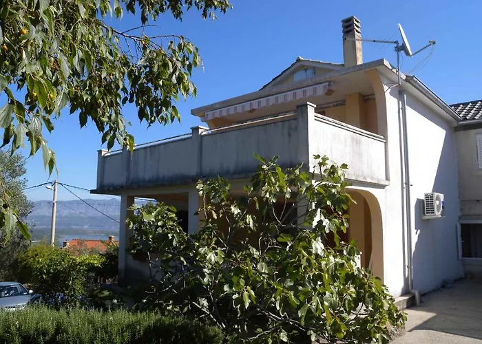 Daire Dobrinj 1 Klanice